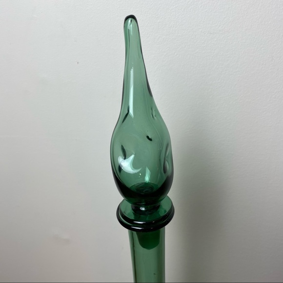Emerald Green Genie Bottle, Mid Century Art Glass Decanter, Pinched Glass Bottle - Picture 3 of 10